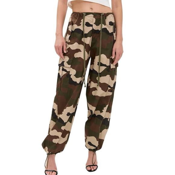 Good American Women’s Camo Parachute Pants Size Small NWT Adjustable Cargo - Picture 4 of 16